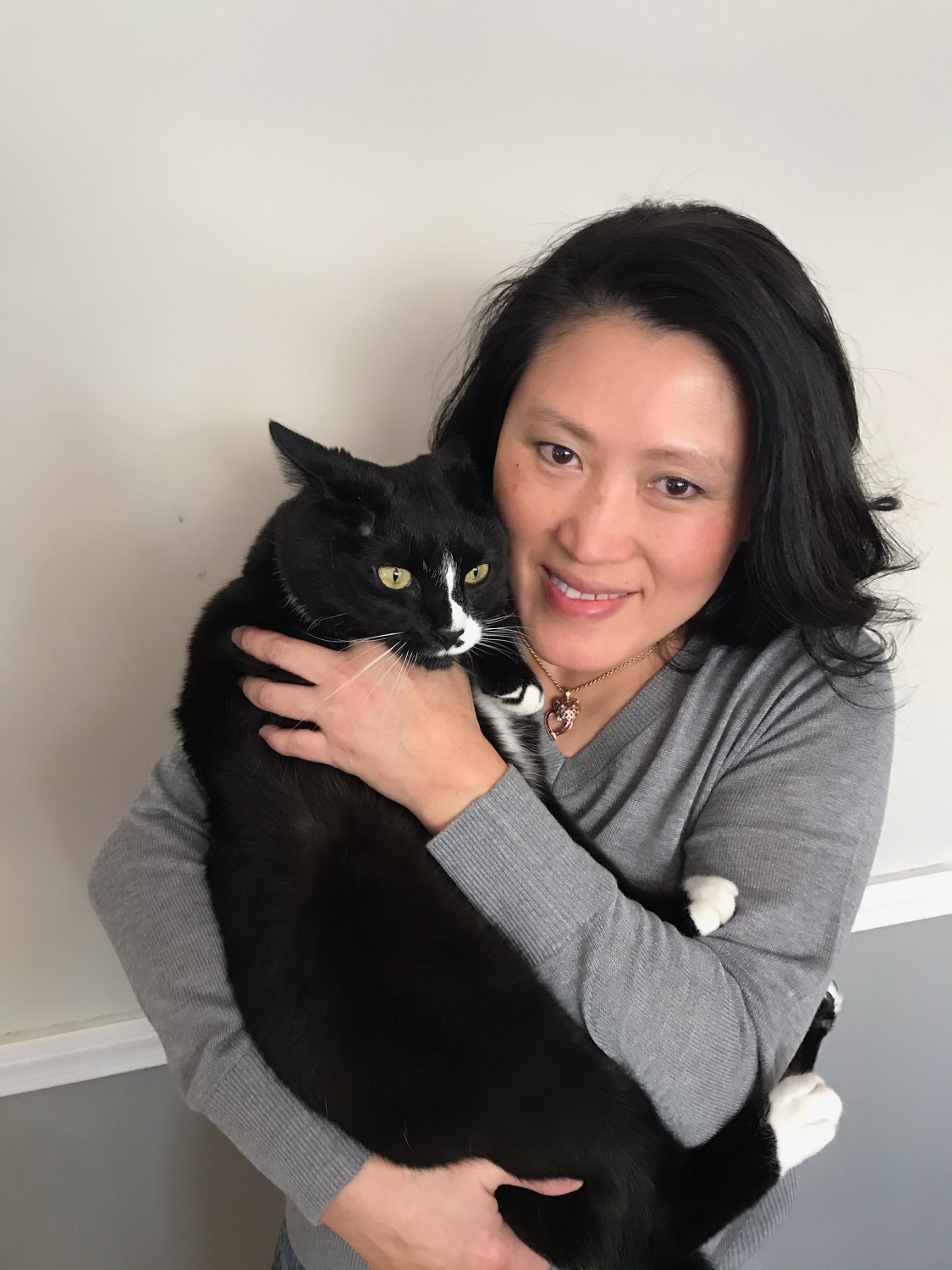 Mary is a vet tech -Newbury Animal Hospital - Newbury, MA Mary is a vet tech -Newbury Animal Hospital - Newbury, MA
